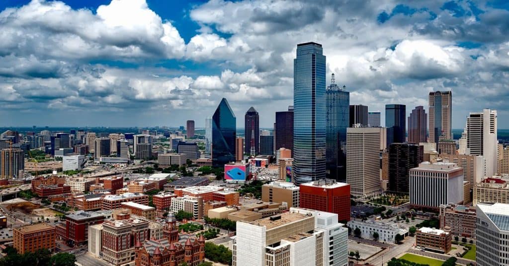 Dallas real estate broker